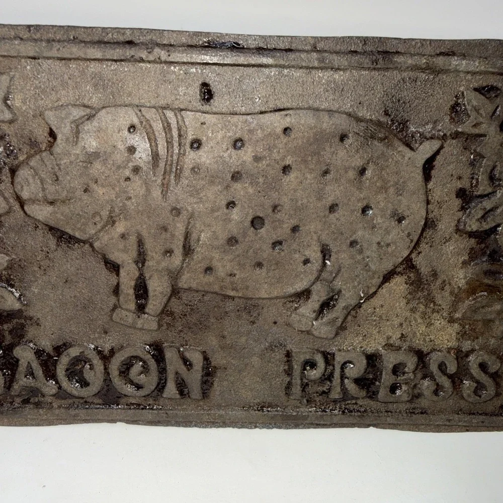 Vintage Cast Iron Bacon Press Wood Handle Embossed Pig 7X4 Inch Residue Areas